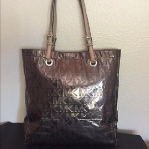 Authentic Michael Kors metallic shoulder bag